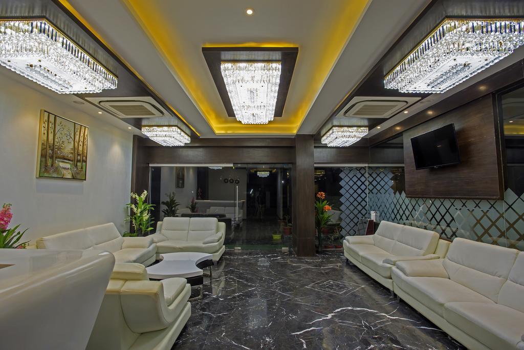 Hotel Ravi Residency Morbi Exterior foto