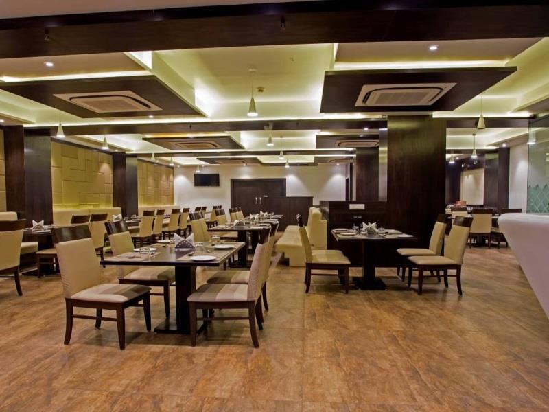 Hotel Ravi Residency Morbi Exterior foto